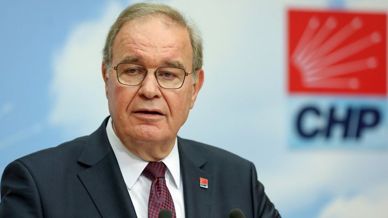 Faik Öztrak: Biz kucaklaşmadan yanayız