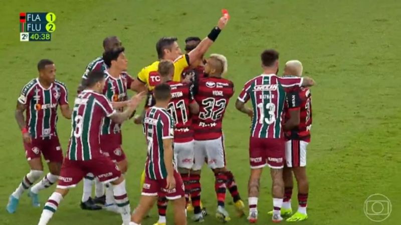 Felipe Melo ve David Luiz kavga etti