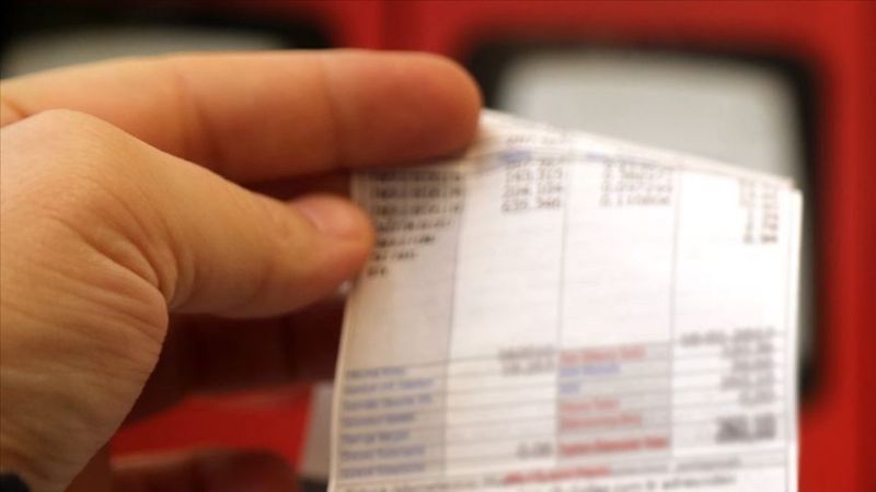 AK Parti'de yasa mesaisi: Şirketlerden çalışanlara bin liralık doğalgaz desteği