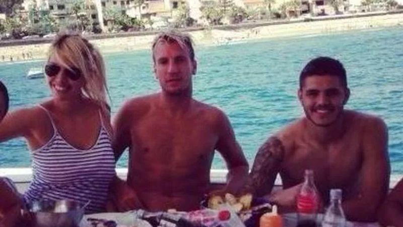 Wanda Nara, eski eşi Maxi Lopez'i takibe aldı
