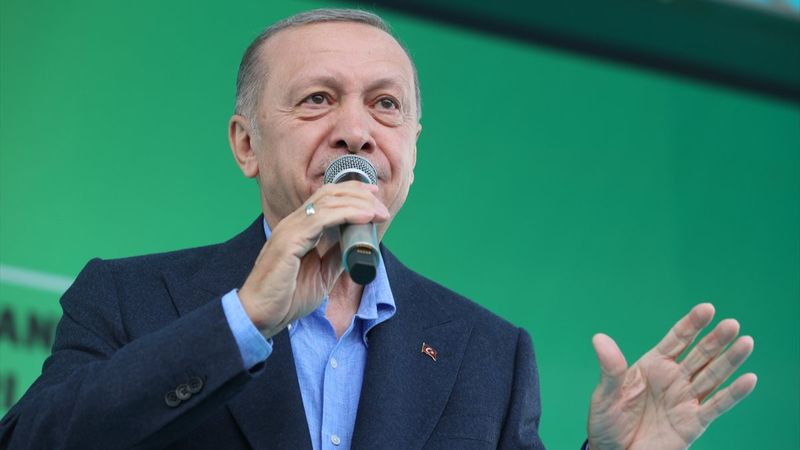 Cumhurbaşkanı Erdoğan'dan ekonomi mesajı: Yollar tıklım tıklım