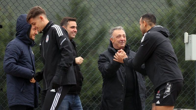 Beşiktaş'ta Fenerbahçe derbisi için prim kararı