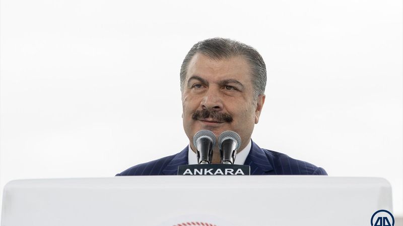 Fahrettin Koca: Hastanemiz bin polikliniğe, 4 bin 50 yatak kapasitesine sahip