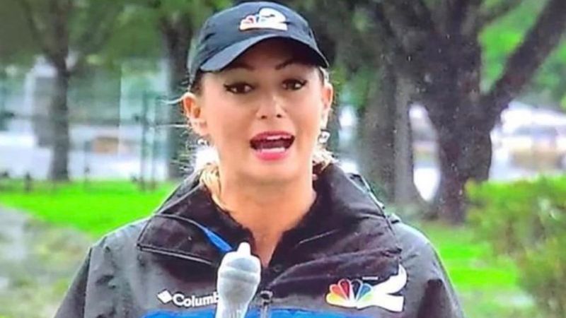 ABD'de kasırga: Muhabir mikrofona prezervatif taktı