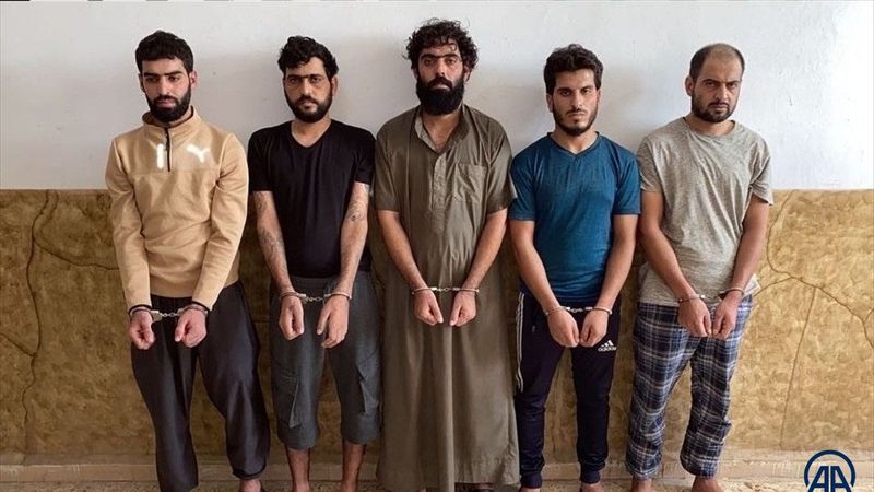 MİT, Suriye'de 19 DEAŞ'lıyı yakaladı