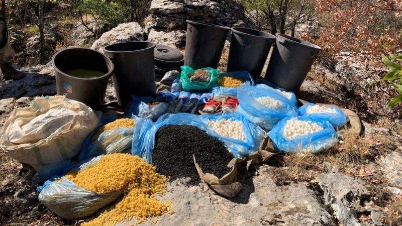 Adıyaman'da PKK'lı teröristlere ait yaşam malzemesi ele geçirildi
