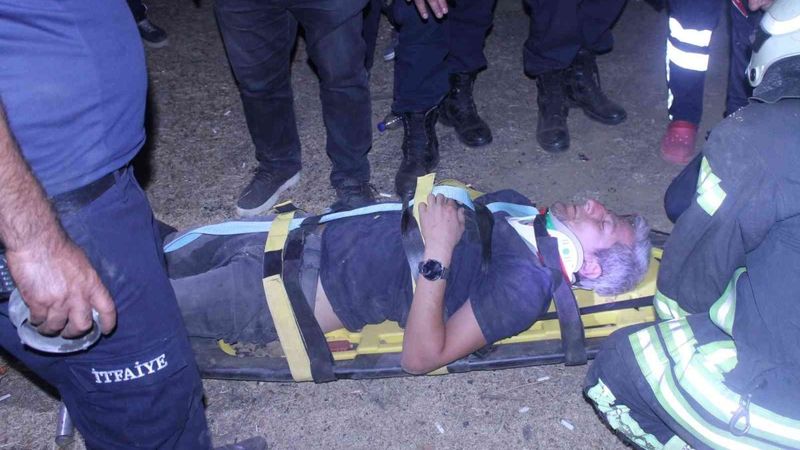 Manisa'da alkollü şahıs 30 metrelik uçuruma düştü, ekipler seferber oldu