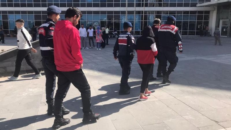 Kayseri'de 100 bin lira nakit para çalan 3 şahıs yakalandı