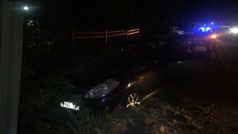 Edirne’de otomobil huzurevinin duvarına çarptı