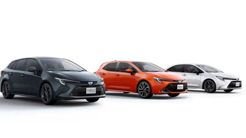2023 Toyota Corolla, yenilenen tasarımıyla tanıtıldı