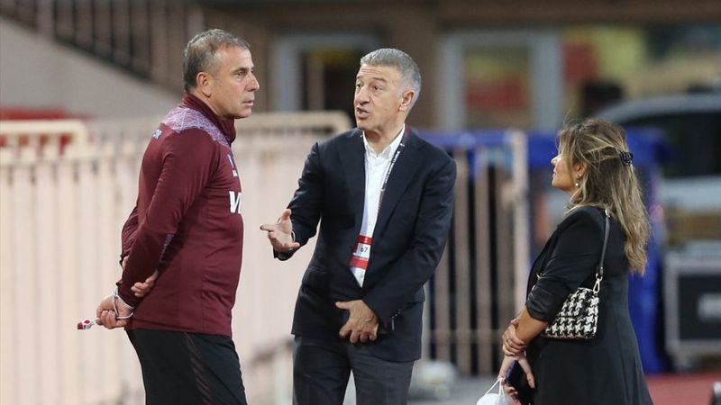 Ahmet Ağaoğlu, Trabzonspor'un antrenmanını izledi