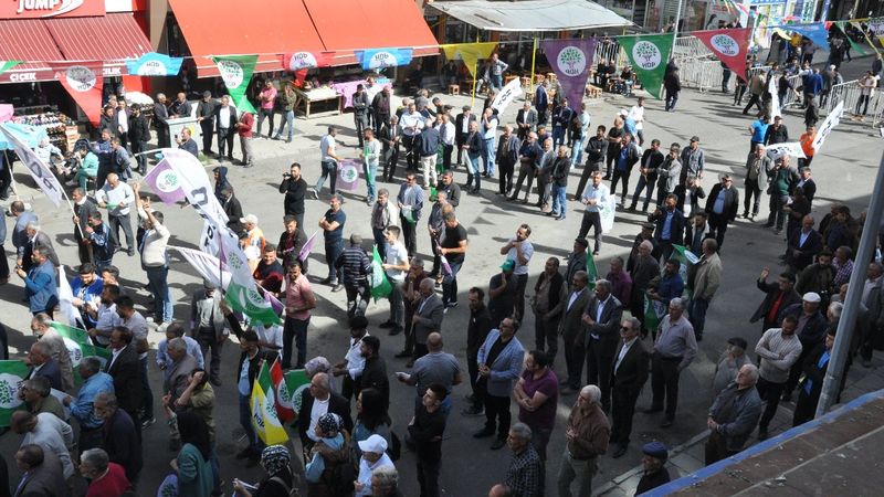 HDP  Kars’ta beklediği ilgiyi görmedi