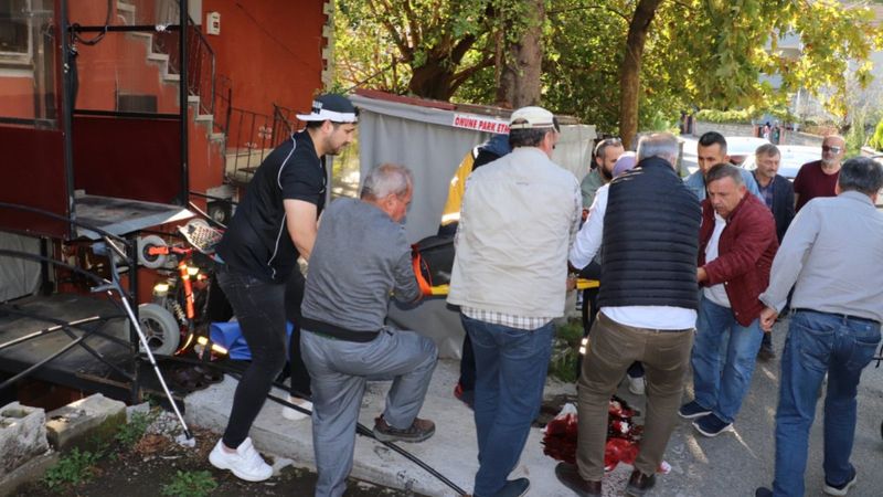 Zonguldak'ta tekerlekli sandalye ile engelli asansöründen düşüp öldü