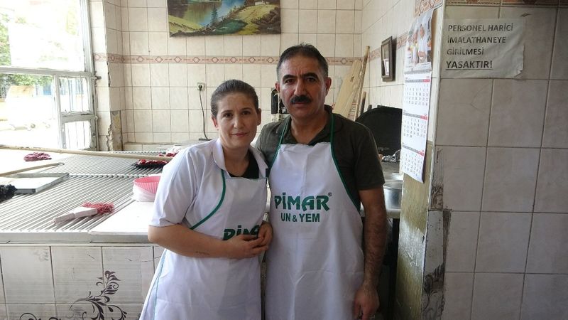 Malatya'da fırına gidip gelirken işi öğrendi usta oldu