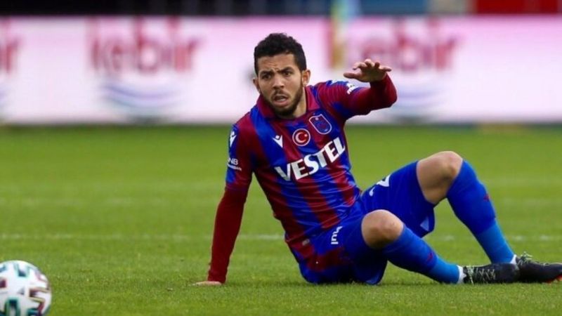 Flavio'nun çapraz bağları koptu