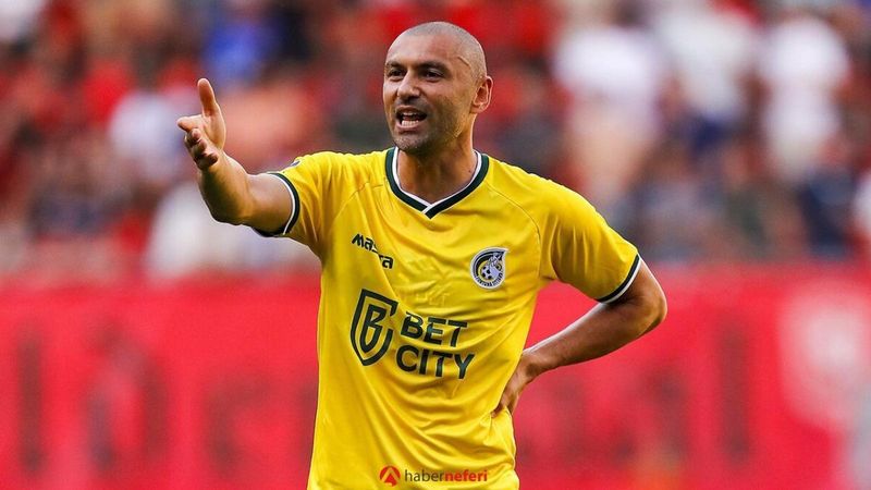 Burak Yılmaz'dan Hollanda basınına açıklamalar