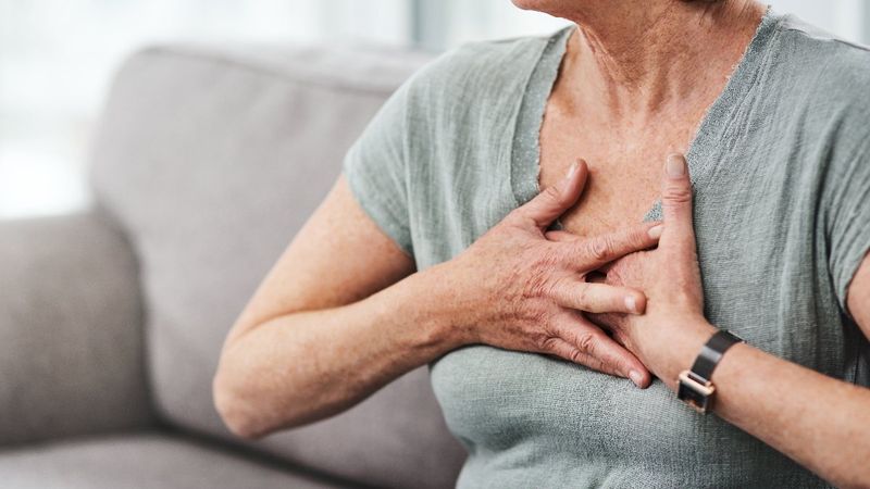 Kalpte üfürüm nedir? Belirtileri, nedenleri, riskleri ve tedavileri...