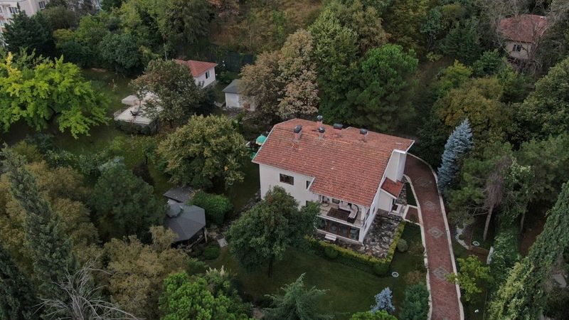 Bursa Büyükşehir Belediye Başkanı, konutunu yıkıp halka açıyor