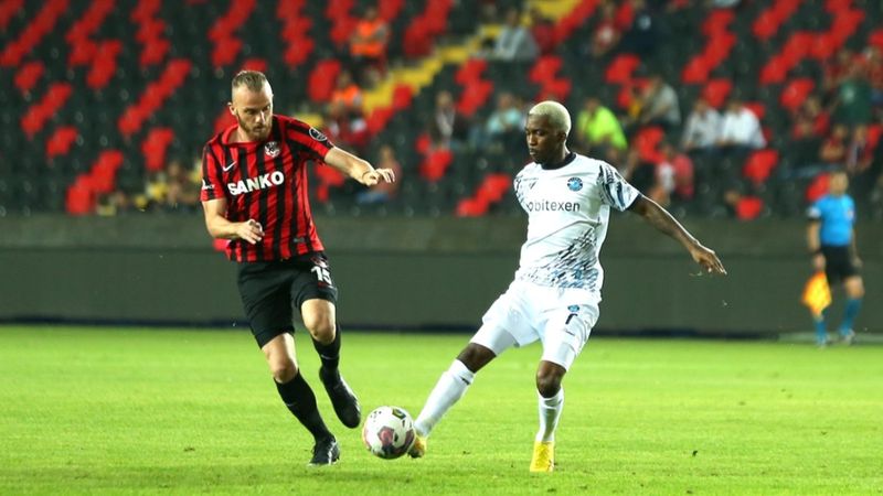 Gaziantep FK ile Adana Demirspor berabere kaldı