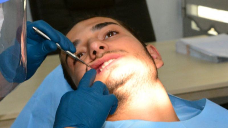 Kahramanmaraş'ta oyunculuk hayali için 12 ameliyat geçiren genç