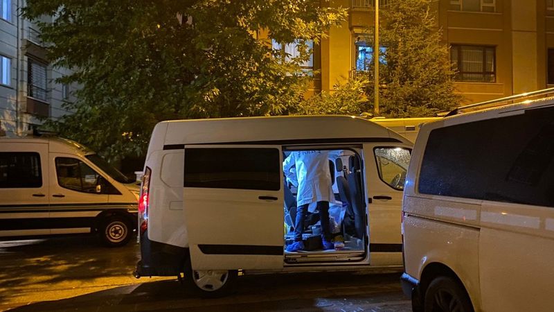 Ankara'da karısını ve iki çocuğunu bıçakla öldürdü