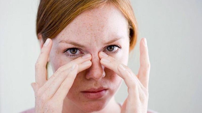 Burun tıkanıklığı nasıl geçer? Hiç ilaç kullanmadan sinüsleri açın!