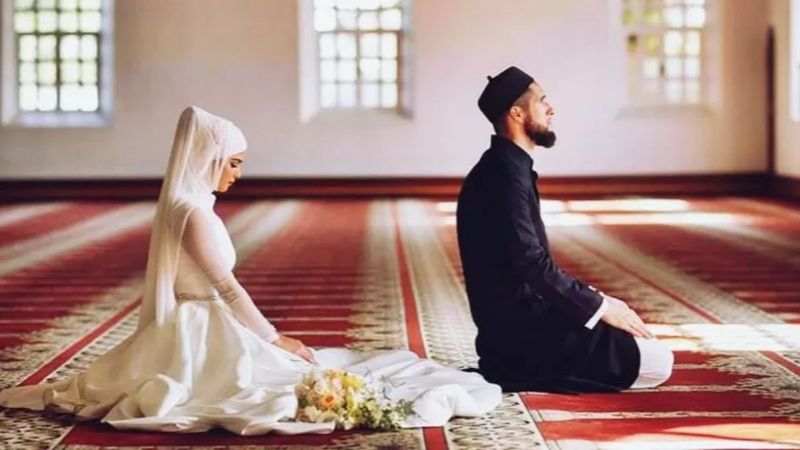 Gerdek gecesi namazı nedir? Nasıl kılınır ve kaç rekattır? Gerdek gecesinde okunması gereken dualar!