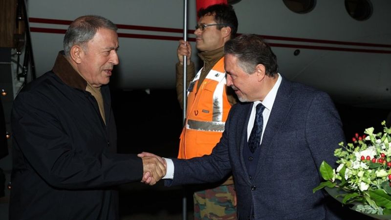 Milli Savunma Bakanı Akar Brüksel'de