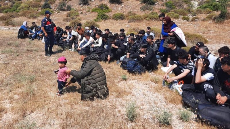 İzmir’de 475 düzensiz göçmen yakalandı