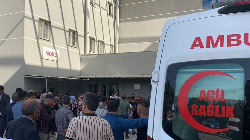 Şanlıurfa'da sünnet töreni olan çocuk otomobilin altında can verdi