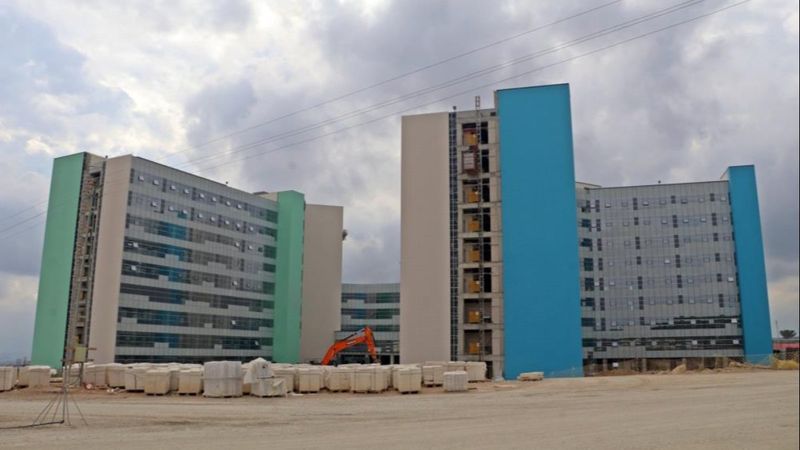 Antalya Şehir Hastanesi yüzde 65 tamamlandı