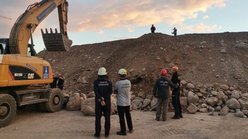 İzmir'de şaşırtan olay: Tüm ekipleri seferber etti, gerçek hayal çıktı