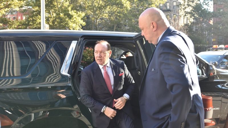 Kevin Spacey: Babam neo-Nazi'ydi