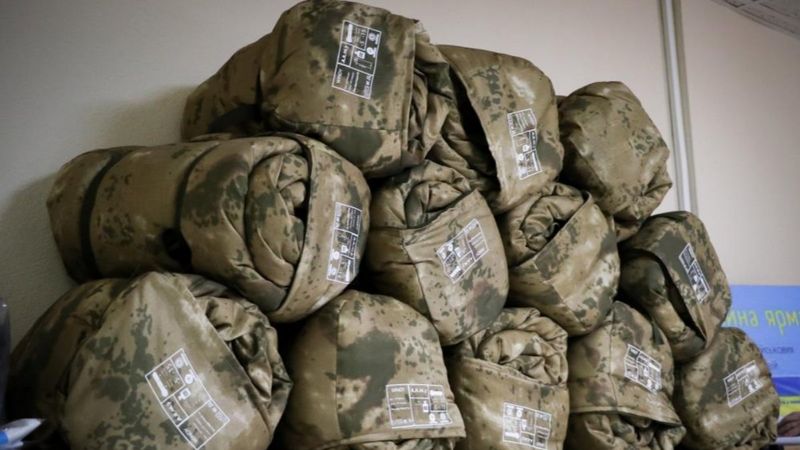 Antalya'da yaşayan Ukraynalılardan ülkelerine askeri malzeme yardımı