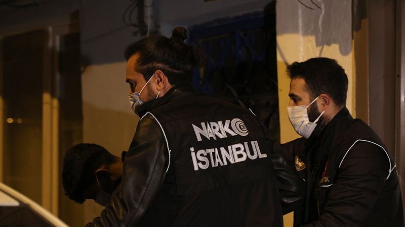 Kağıthane'de uyuşturucu operasyonu: 2 gözaltı