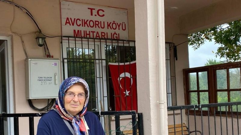 Şile'nin 80 yaşındaki muhtarı: Seçimde oyların tamamını aldım