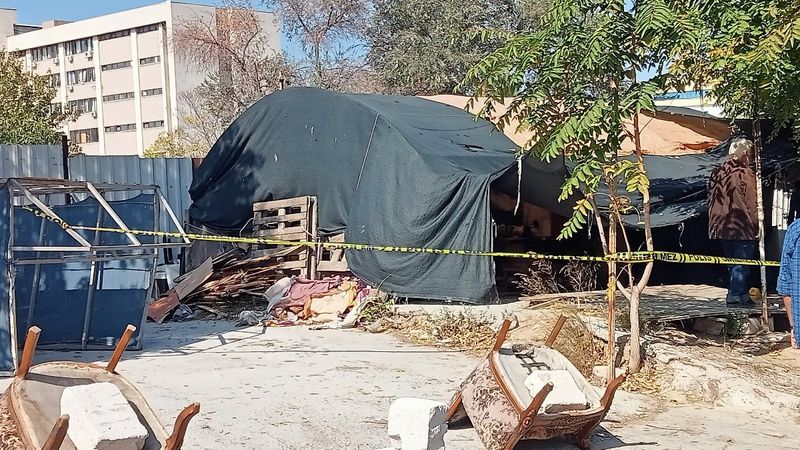 İzmir'de barakada yaşayan yaşlı adam ölü bulundu