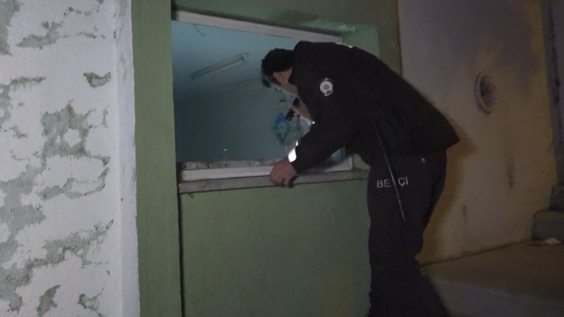 Bursa'da camiye dadanan hırsızlar yakalandı