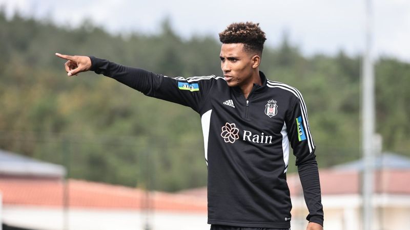 Beşiktaş orta sahası sınıfta kaldı