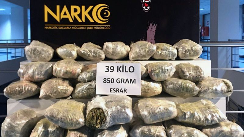 Adana'da 39 kilo uyuşturucuyla yakalanan zanlıya 11,5 yıl hapis