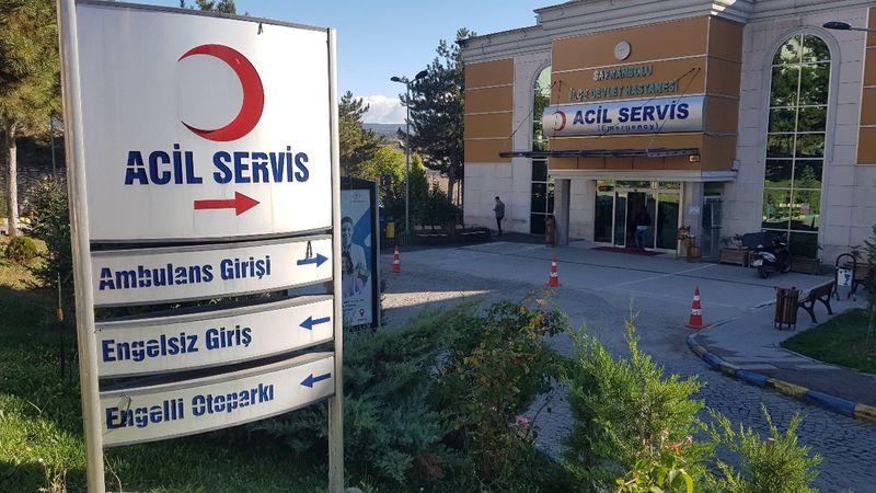 Karabük'te yurtta kalan öğrenciler, zehirlenme şüphesiyle hastaneye kaldırıldı