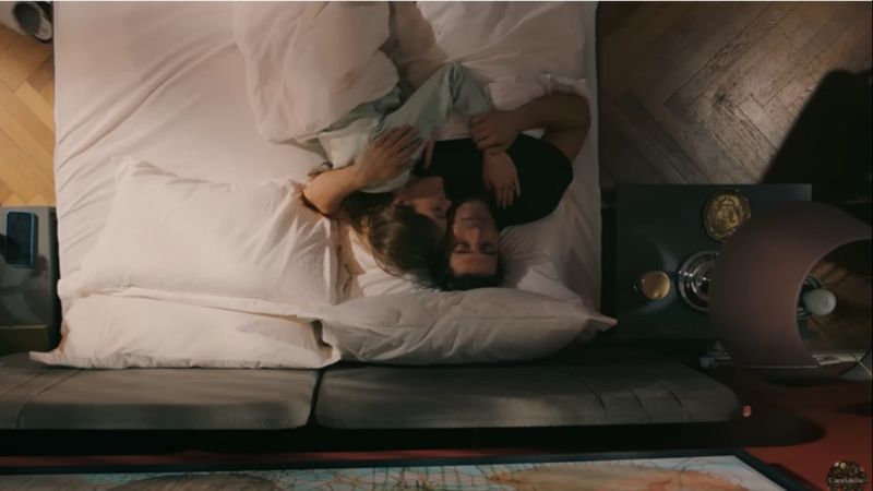 Camdaki Kız 54. bölüm fragmanı: Nalan ve Hayri artık aynı yatakta