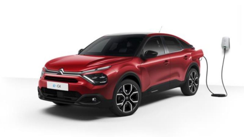 Elektrikli Citroen e-C4 fiyat listesi ve öne çıkan özellikleri