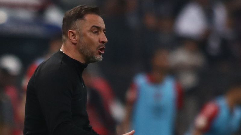 Corintihans, Vitor Pereira'nın sözleşmesini uzatmayı hedefliyor