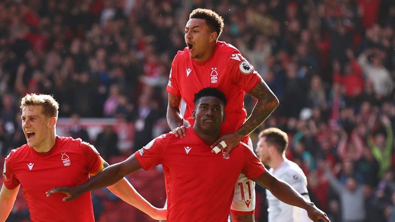 Liverpool, Nottingham Forest deplasmanında kaybetti