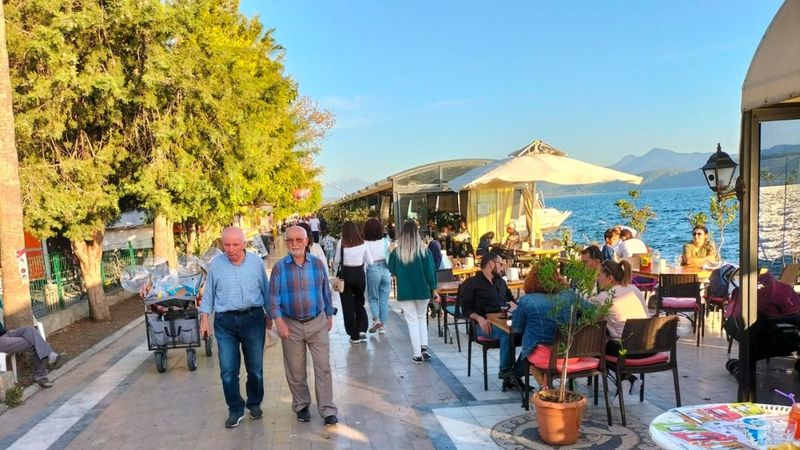 Muğla'da yaz sezonu kapanmadı