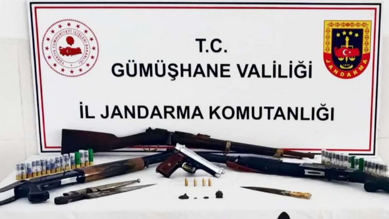 Gümüşhane’de, kaçak silah operasyonunda Roma sikkesi ele geçirildi