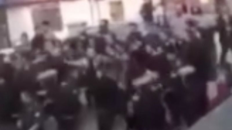 Ankara'da iki grup arasında meydan savaşı