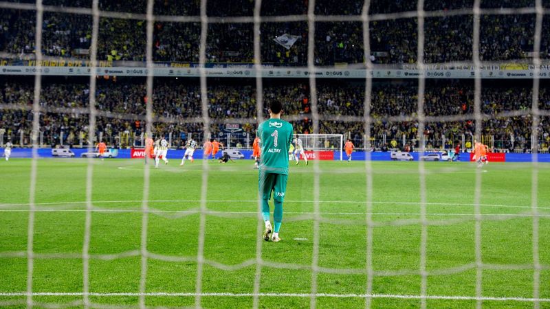 Fenerbahçe, 6 maçta sadece 1 maçta gol yedi