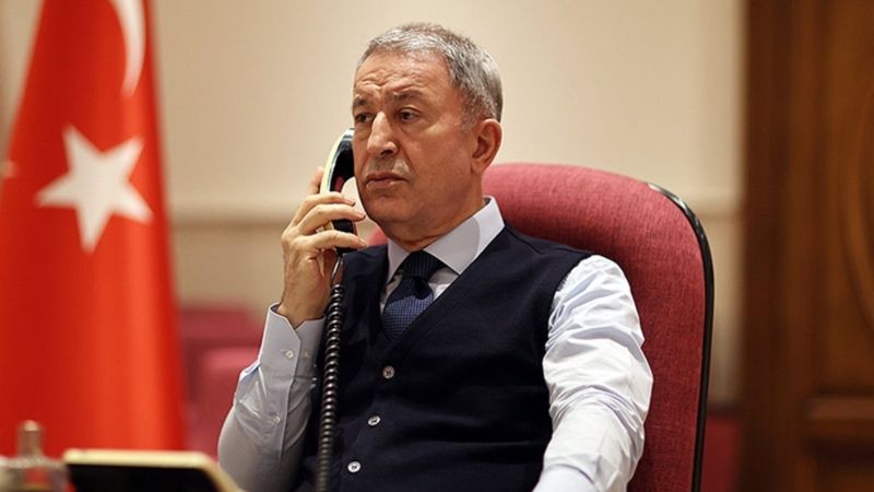 Hulusi Akar, Ukraynalı ve İngiliz mevkidaşlarıyla telefonda görüştü